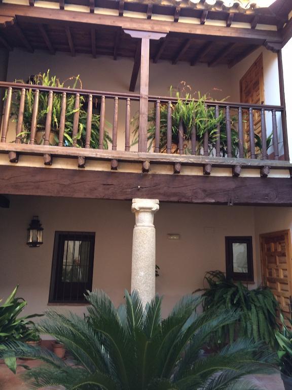 Apartamento Homelife El Temple Toledo Room photo